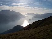 09 Lago Grigne e pianura tra le nebbie